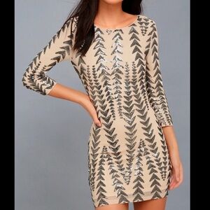 Nude and sequin Lulu’s bodycon dress NWT